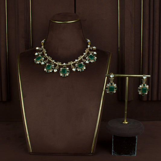 Exquisite Fusion Victorian Polki Necklace Set