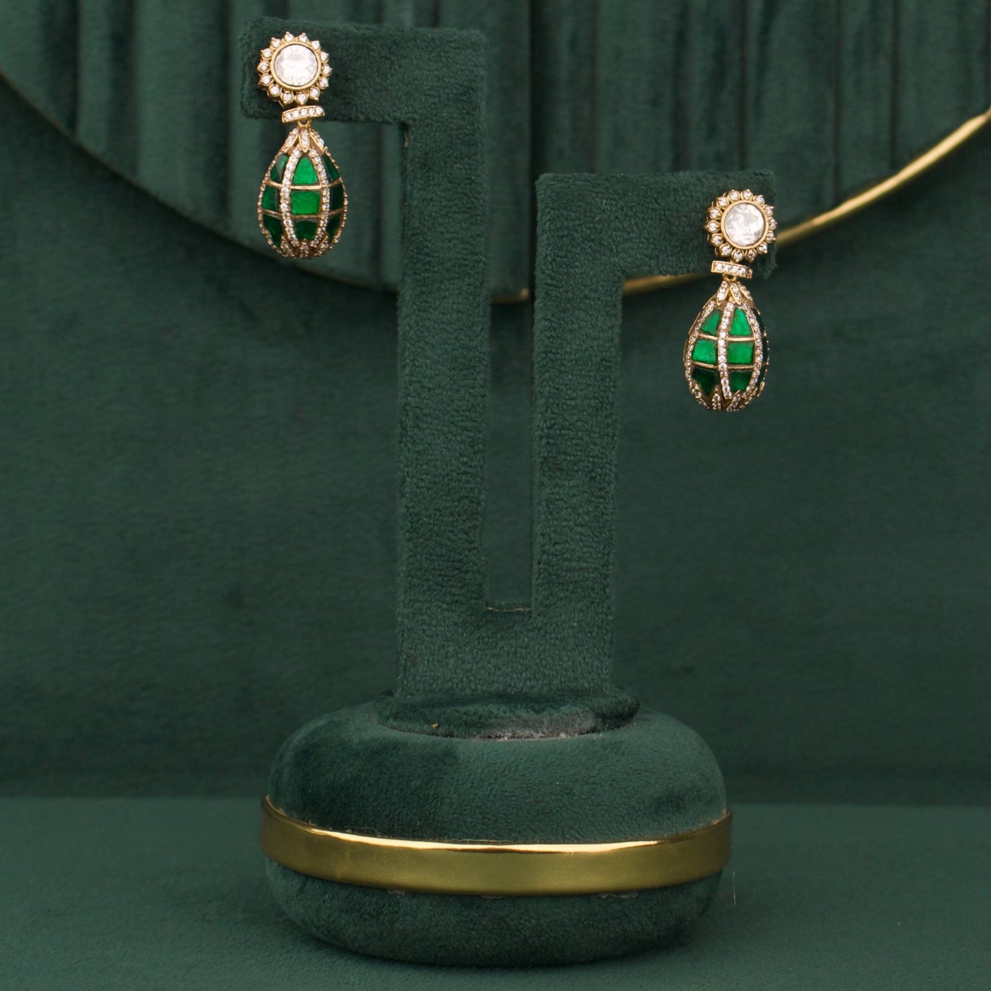 Minimal Polki Drop Necklace Set With Matching Earrings