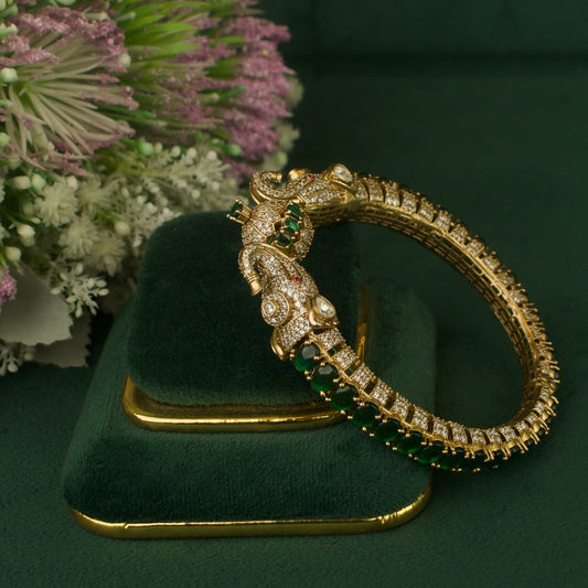 Grand Victorian Bracelet With Elephant Designhi