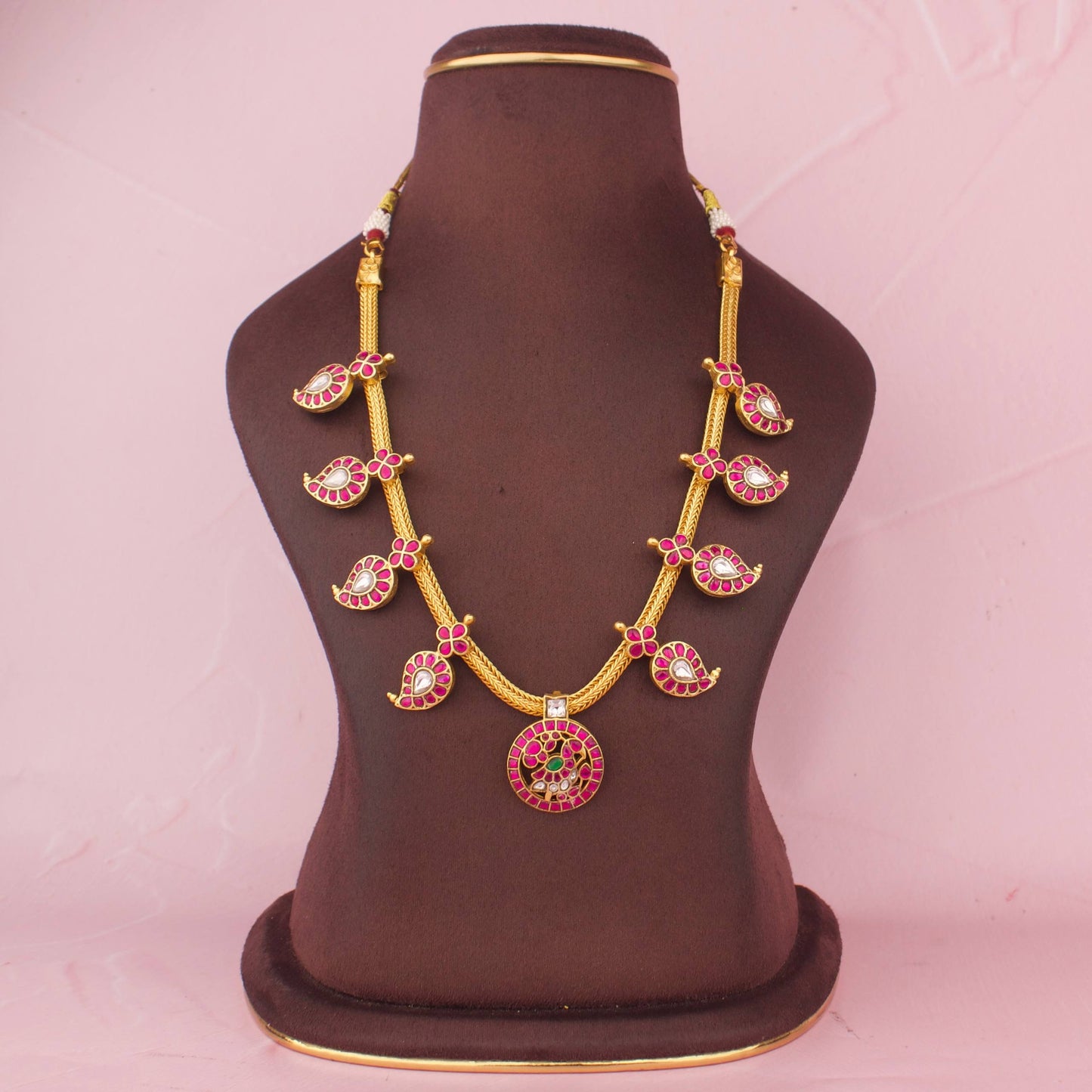Designer Jadau Kundan Nantad Necklace With Gold Finish And Center Pendant
