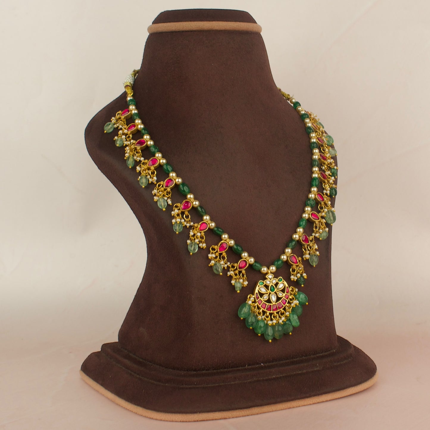 Sleek Jadau Kundan Beads Chain Necklace