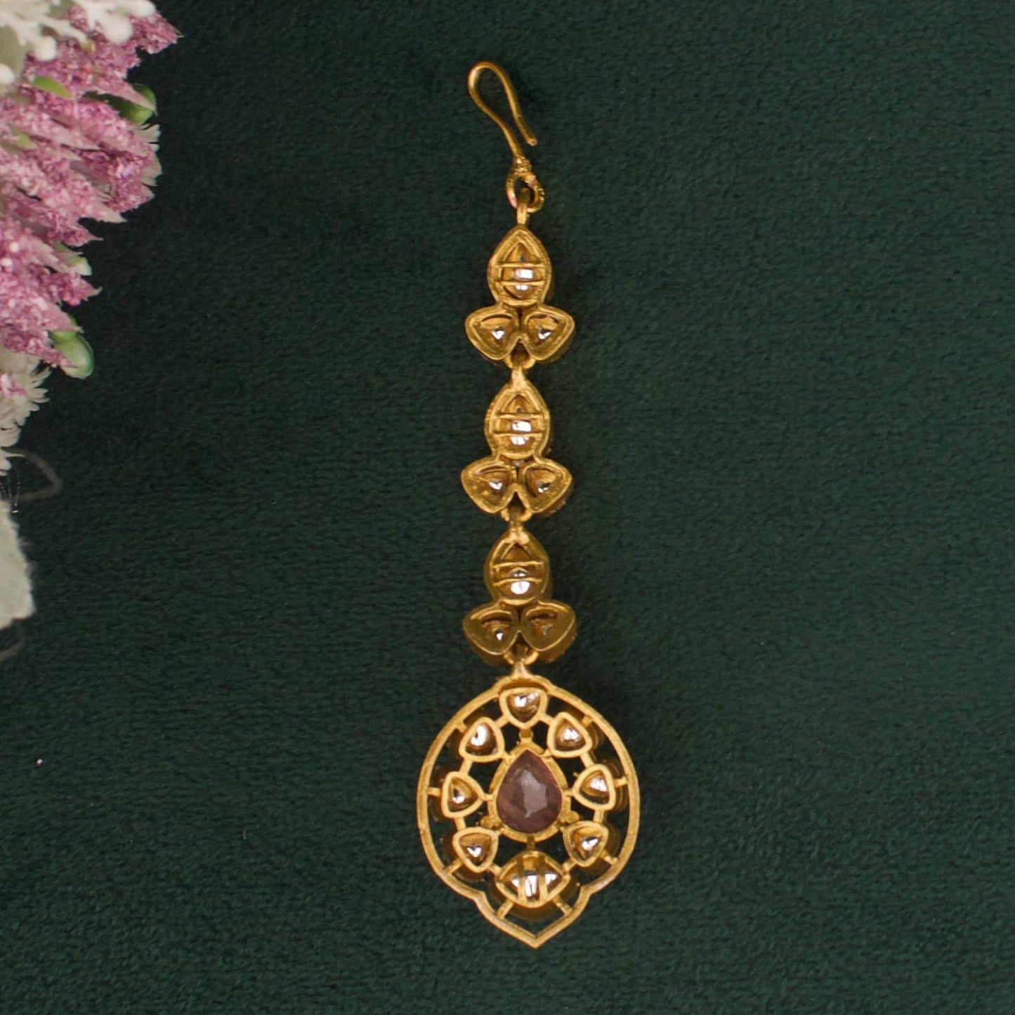 Exquisite Victorian Bridal Choker Necklace Set with Earrings And Maang Tikka