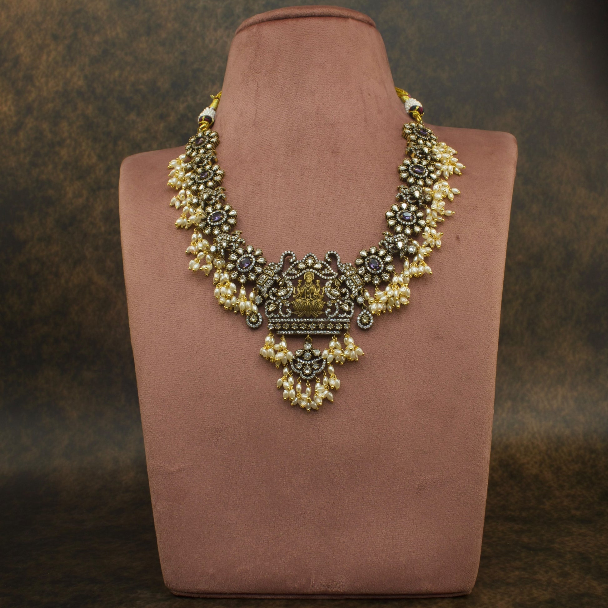 Laxmi Devi Victorian finish Guttapusalu necklace set with high quality Victorian finish