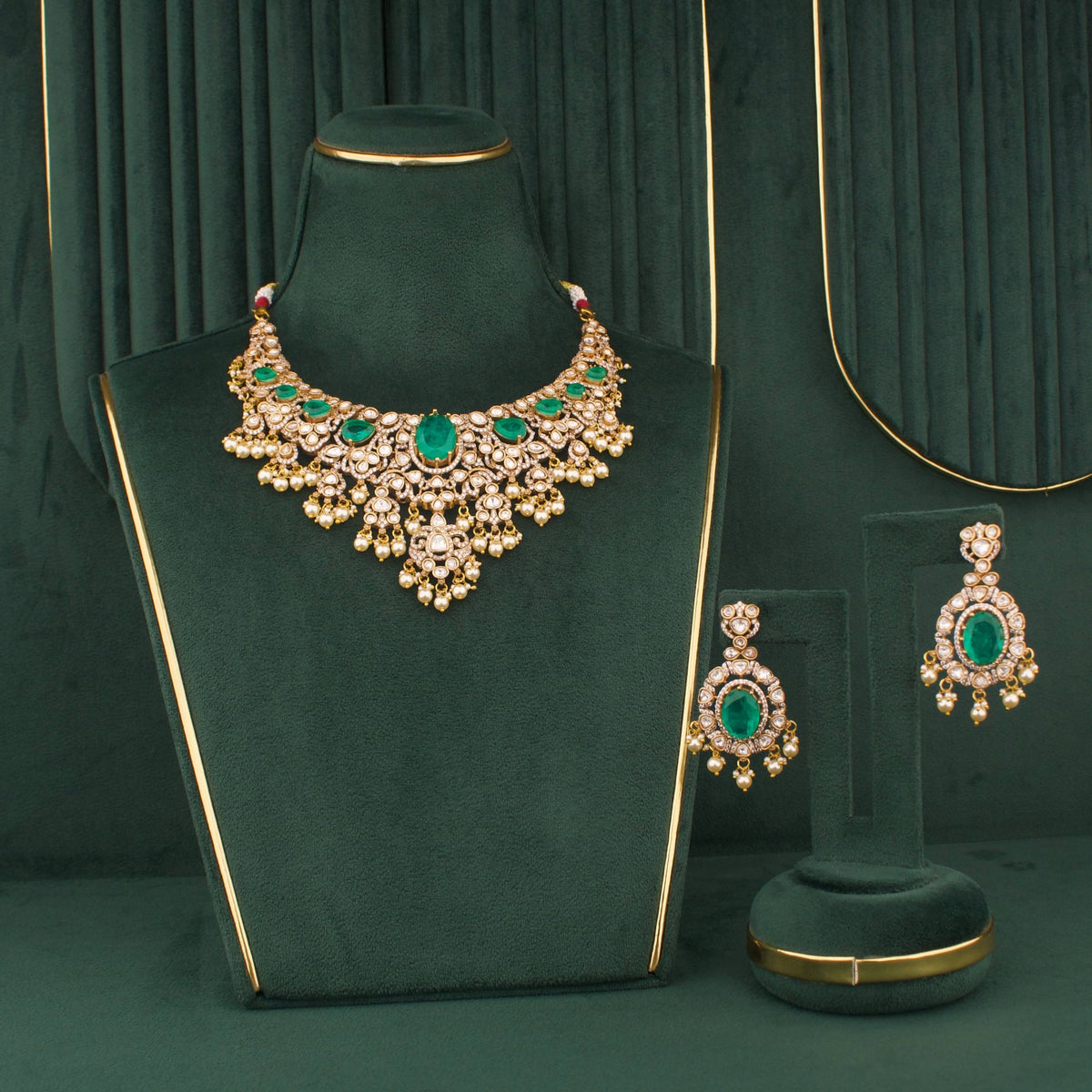 Radiant Victorian Emerald Necklace Set With Pearl Drops And Matching Earrings