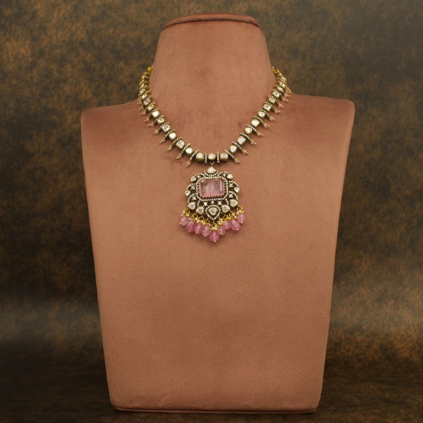 Victorian Polki Delight Necklace Set