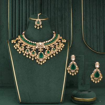Victorian Choker Necklace set With Earrings And Maang Tikka
