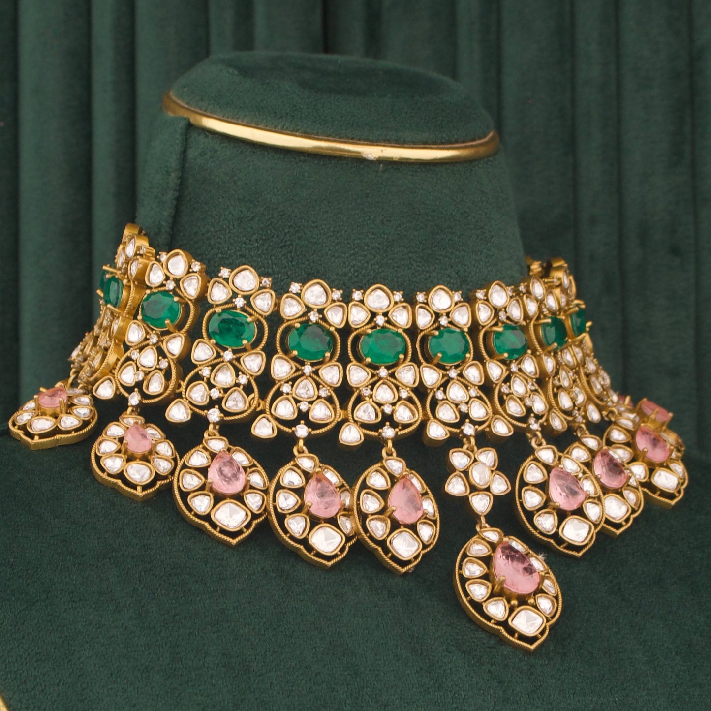 Exquisite Victorian Bridal Choker Necklace Set with Earrings And Maang Tikka