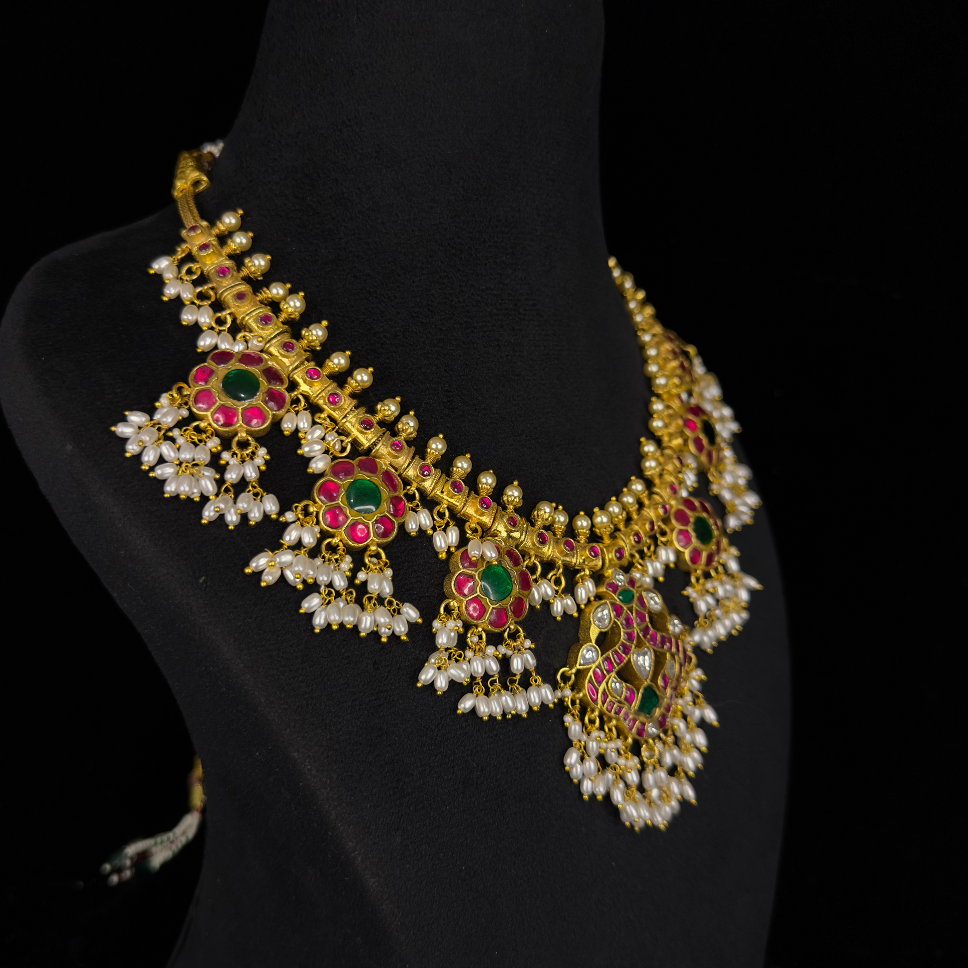 Royal Radiance: Guttapusulu Jadau Kundan Necklace with 22k gold plating. This product belongs to Jadau Kundan jewellery Category
