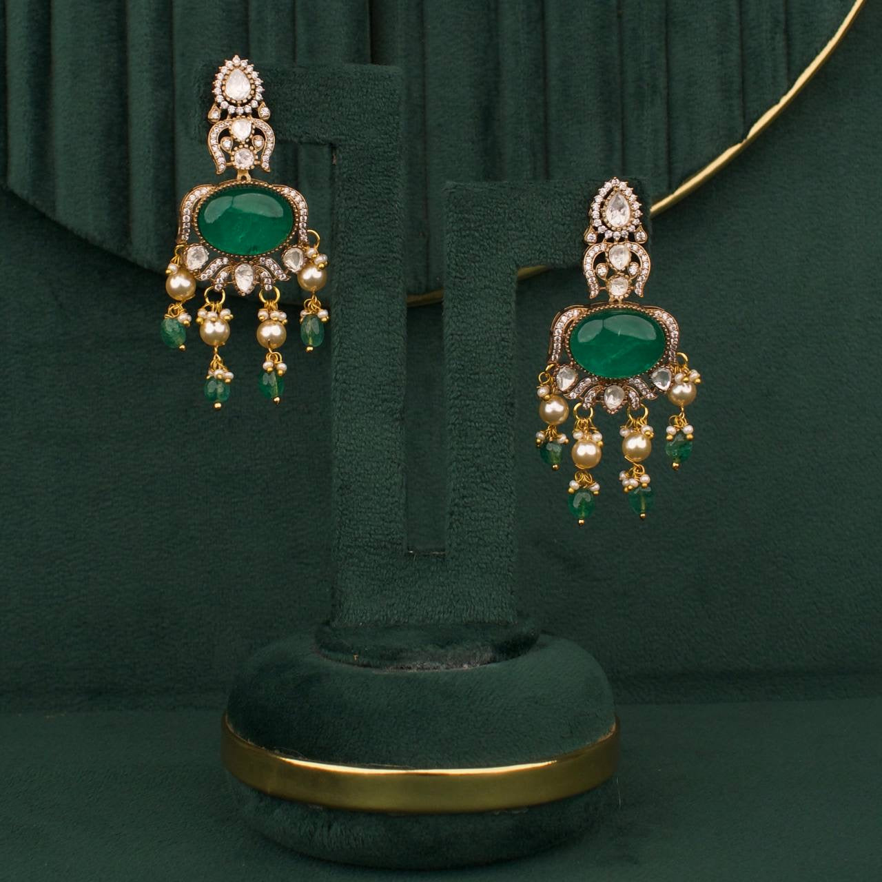 Designer Victorian Emerald Necklace Set
