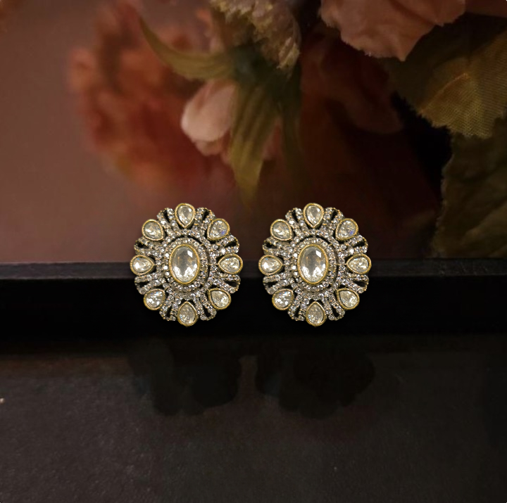 Kundan Polki Victorian Studs in Screw back style. This Victorian Jewellery is available in a White colour variant. 