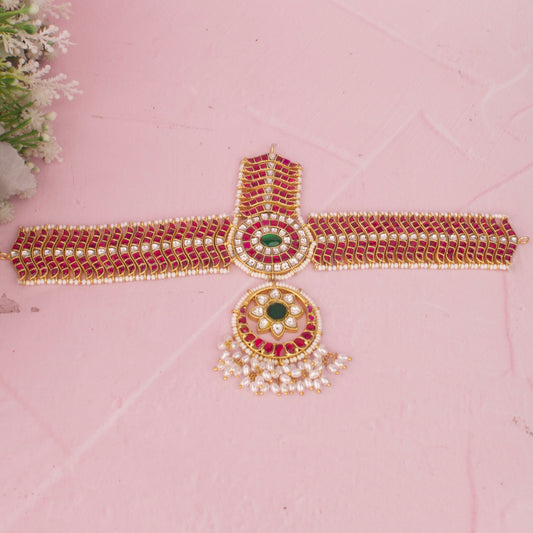 Bridal Jadau Kundan Mathapatti With Emerald Center Pendant