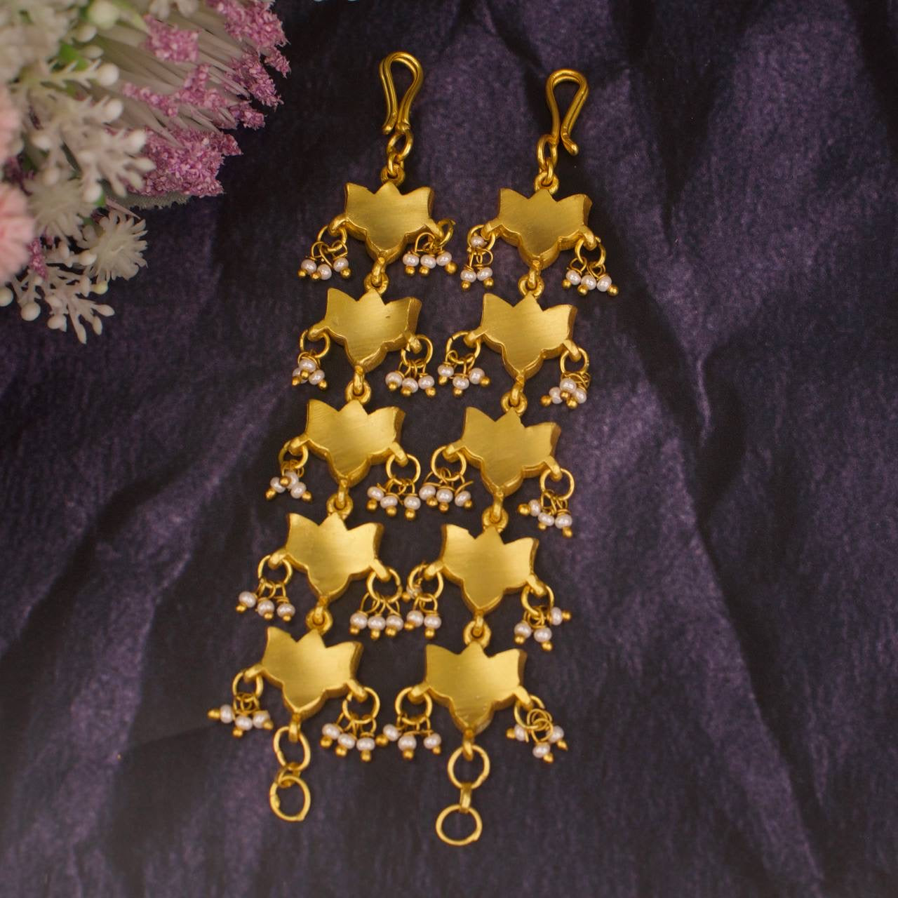 Jadau Kundan Mattil Earchain