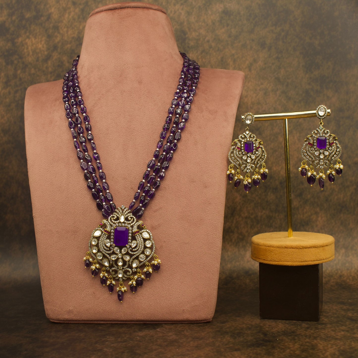 Victorian Elegance Necklace Set in Red and Purple with High quality Victorian finish