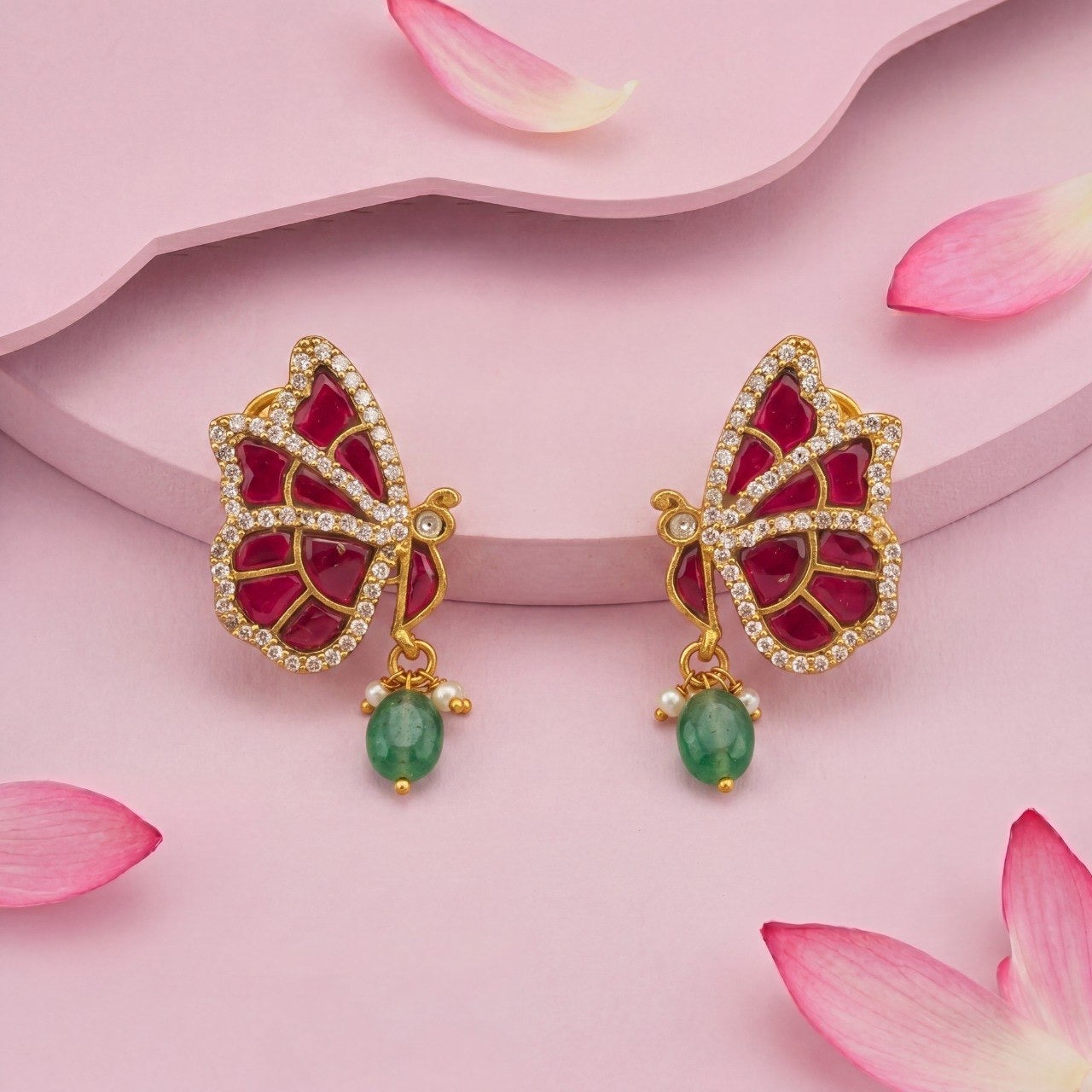 Classic Design With Jadau Kundan Stud Earrings