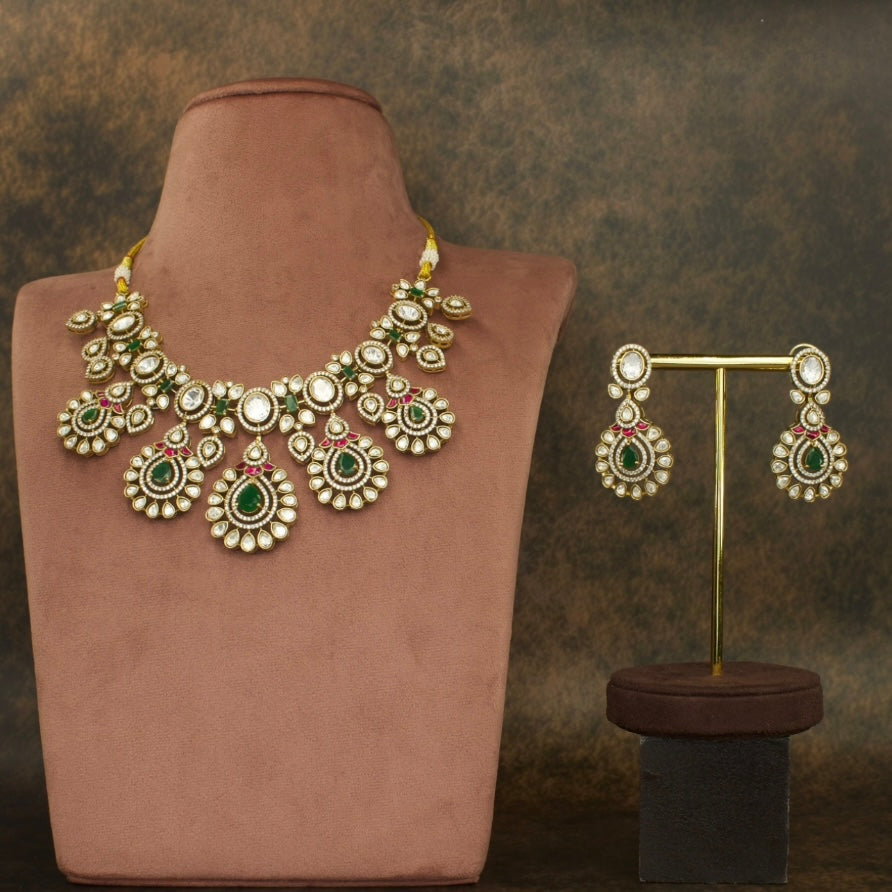 Traditional Victorian Polki Necklace with earrings