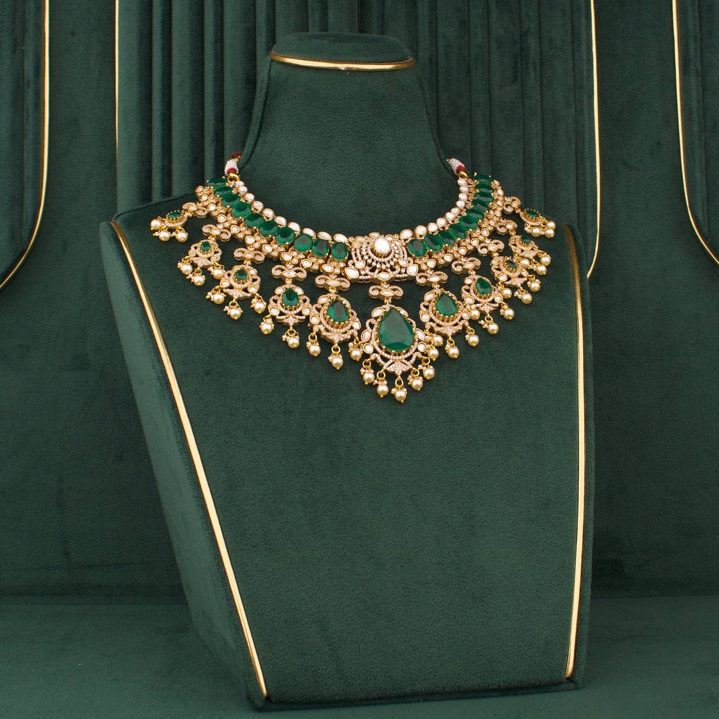 Victorian Choker Necklace set With Earrings And Maang Tikka
