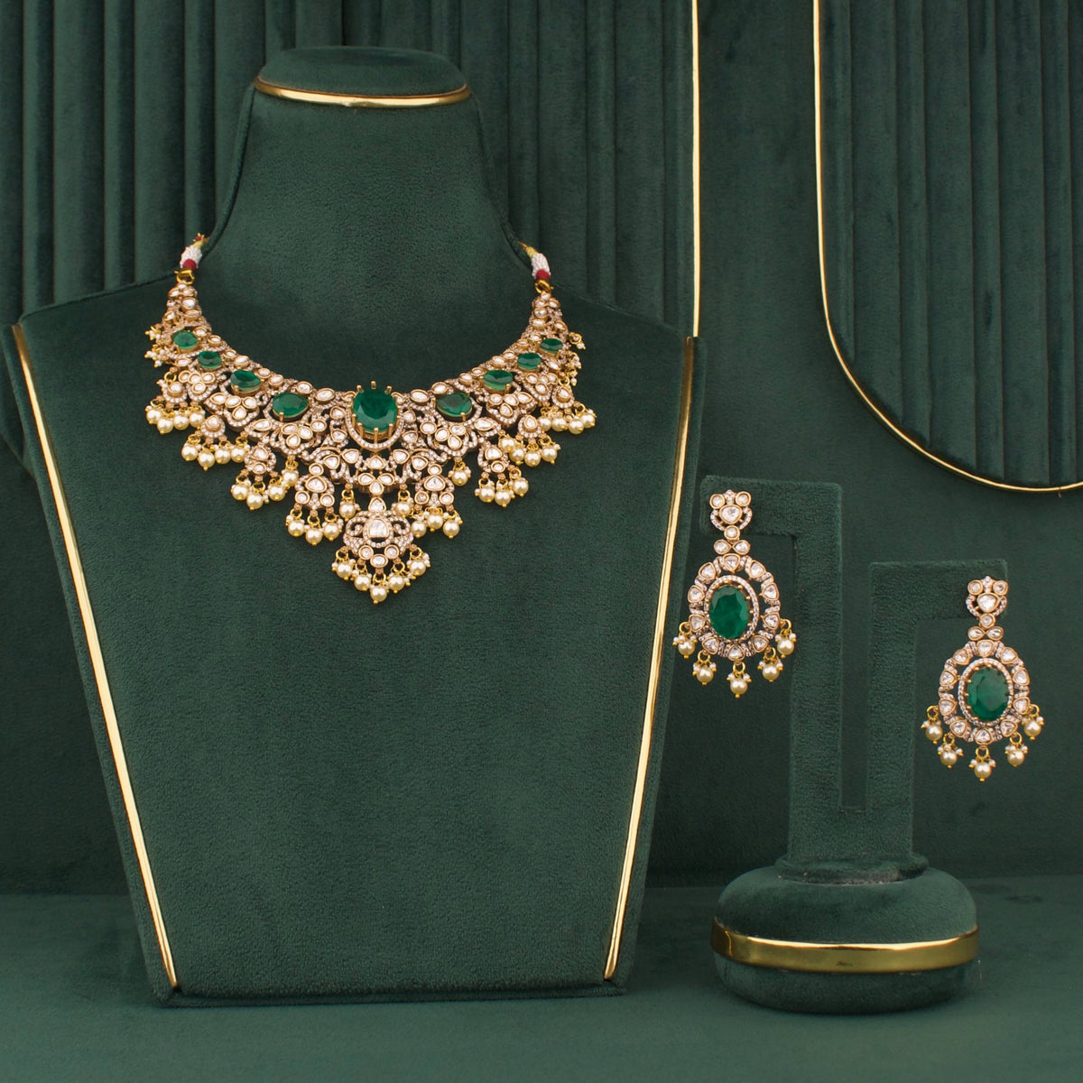 Radiant Victorian Emerald Necklace Set With Pearl Drops And Matching Earrings