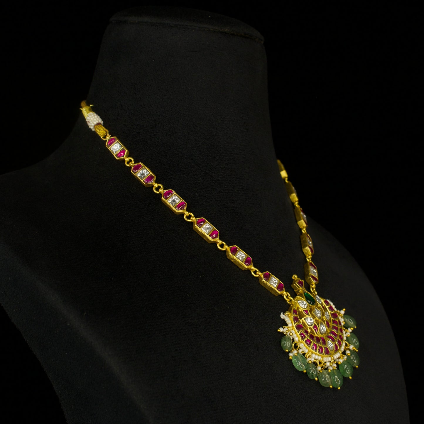 Regal Pink and Green Jadau Kundan Necklace with Beaded Pendant with 22k gold platingThis Product Belongs to Jadau Kundan Jewellery Category