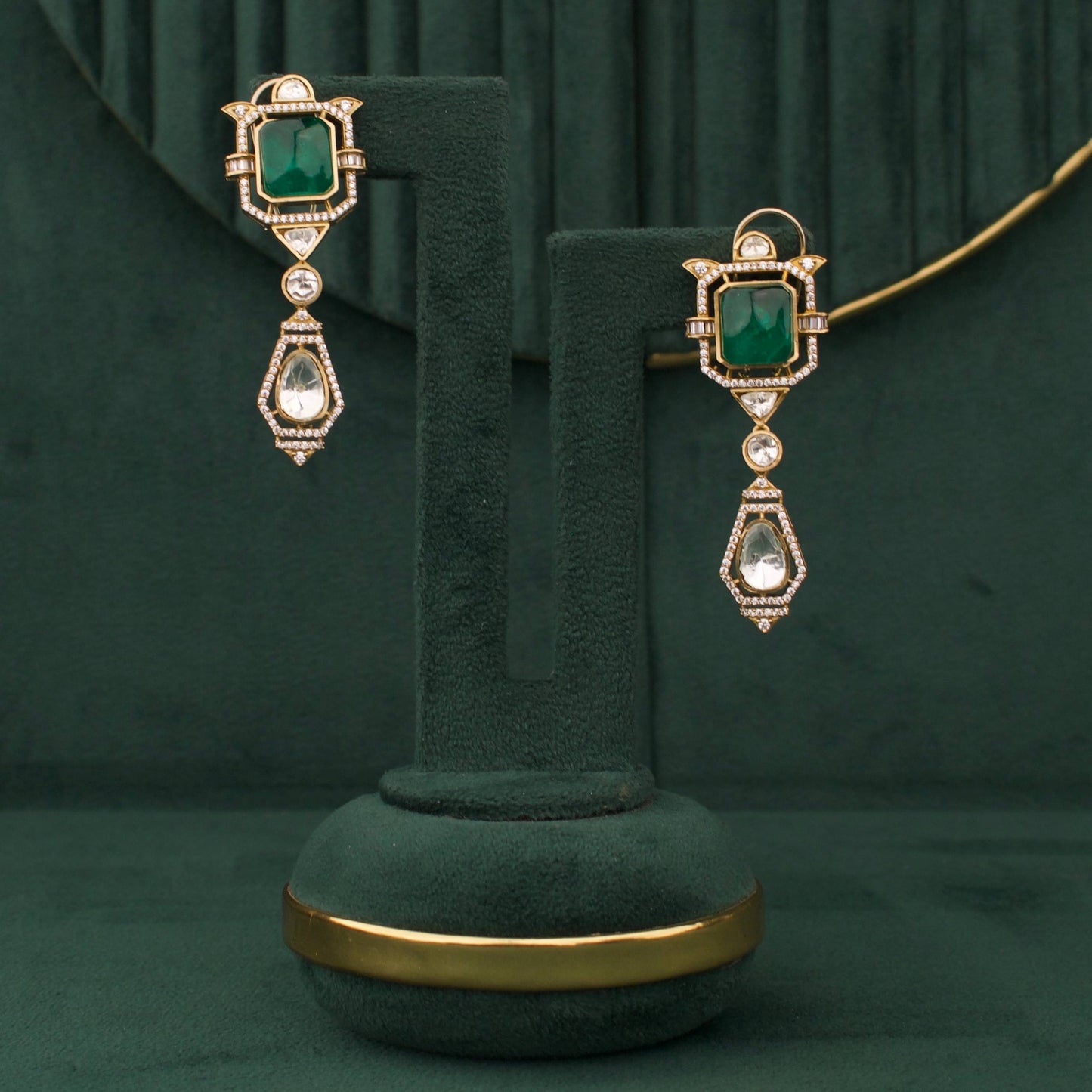 Antique Finish Victorian Polki Necklace Set With Green Stone Pendant And Drop Earrings