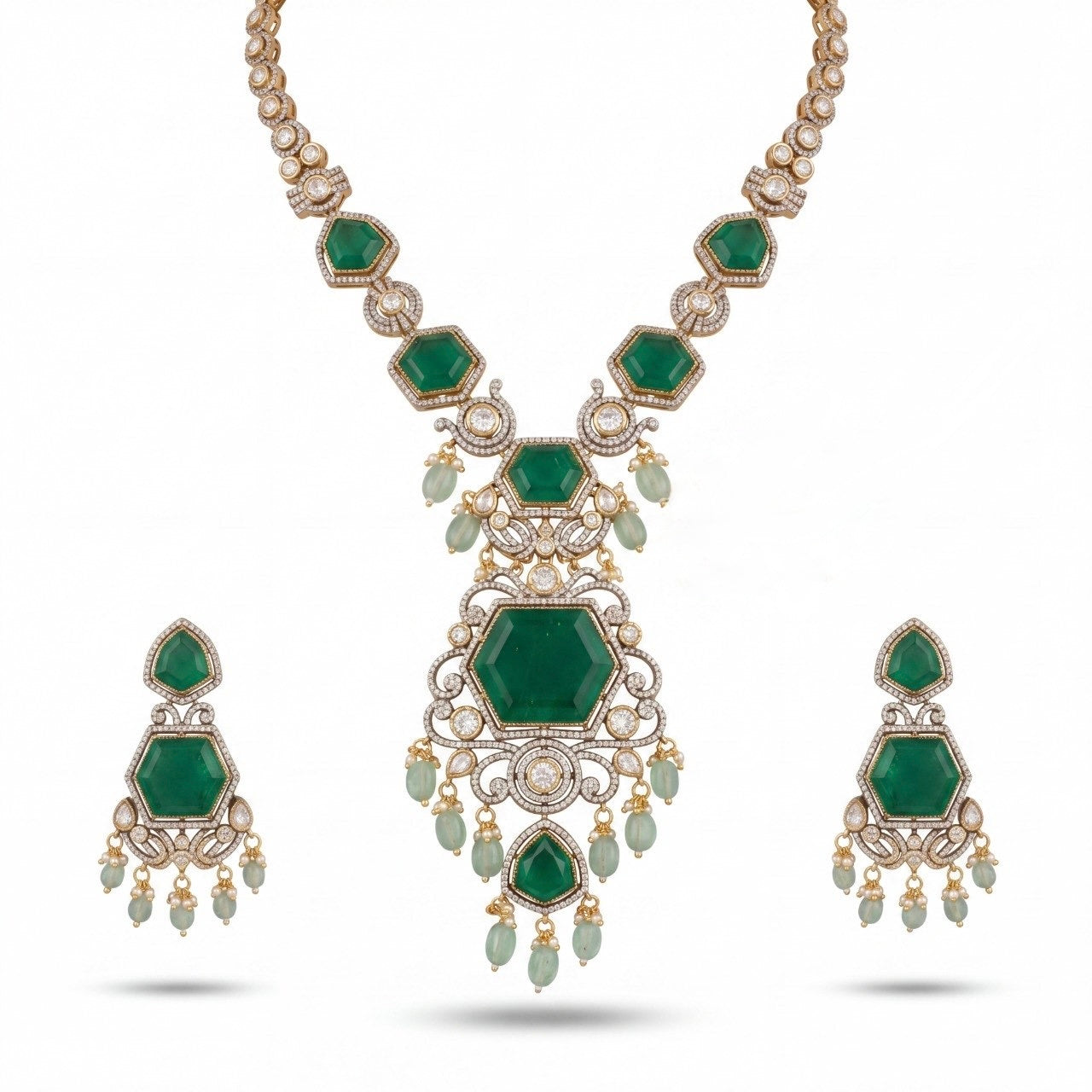 Victorian Design Big Stone Necklace With Matching Earrings
