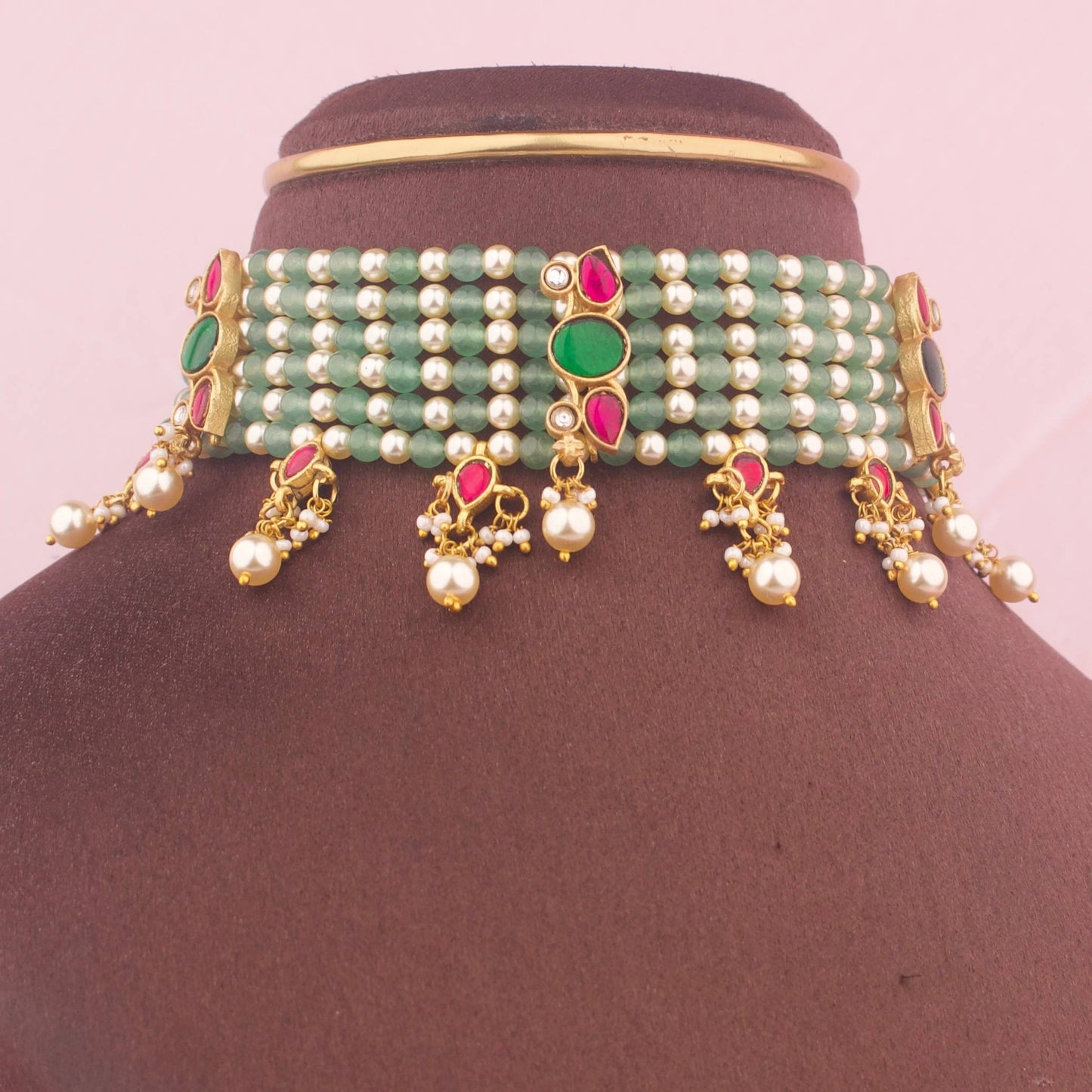 Elegant Jadau Kundan Beads Choker With Pearl Hangings Craftsmanship & Detail View - Dulhan Jewels