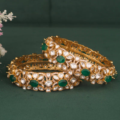 Stylish Victorian Bangle With Emerald Green Stones And Polki