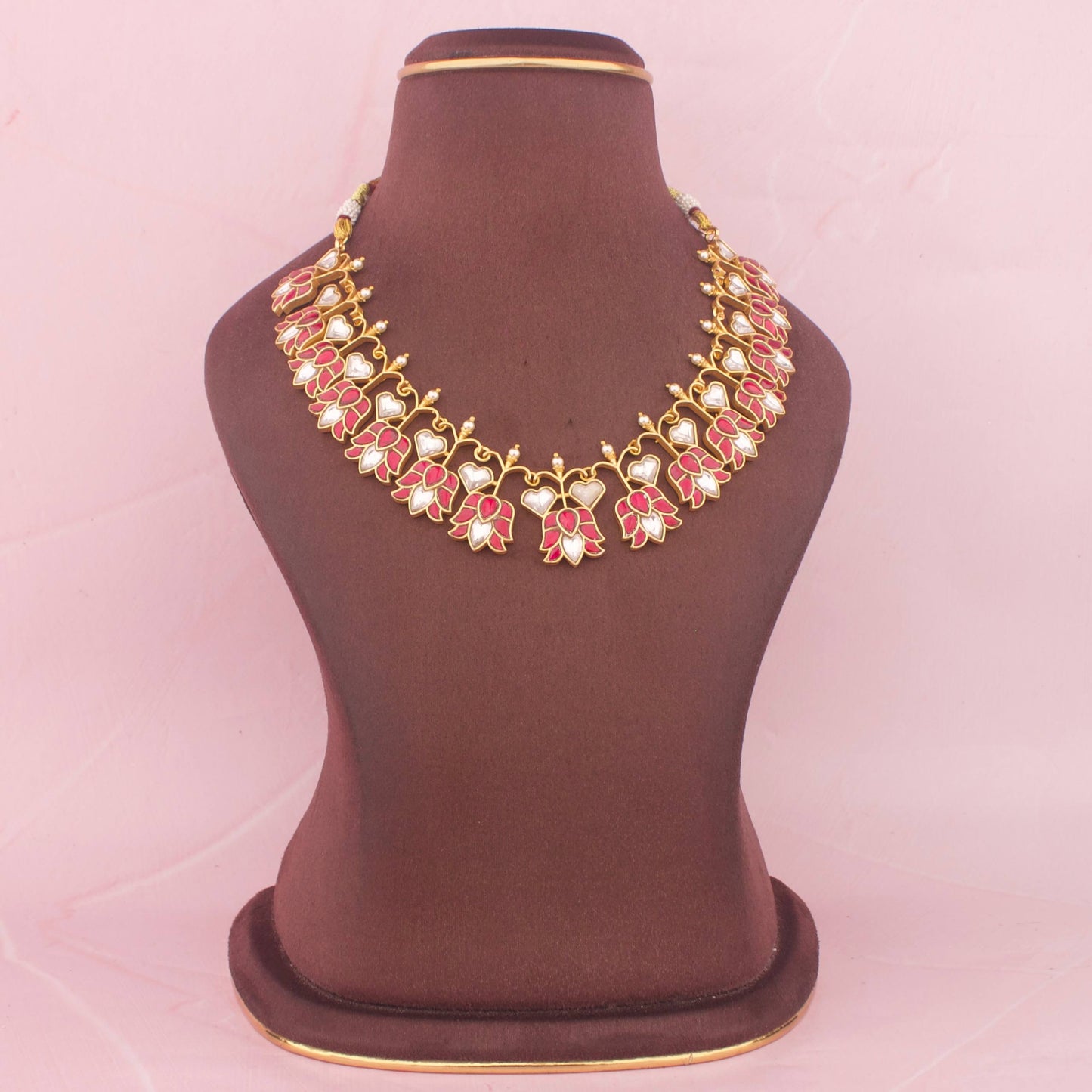 Lotus Design Jadau Kundan Necklace With Earrings