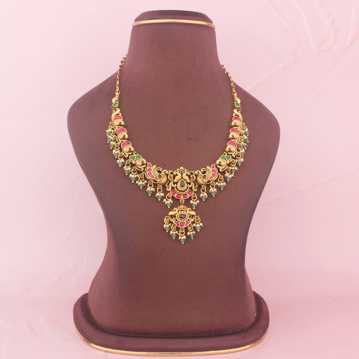 Temple Style Jadau Kundan Short Necklace With Earrings