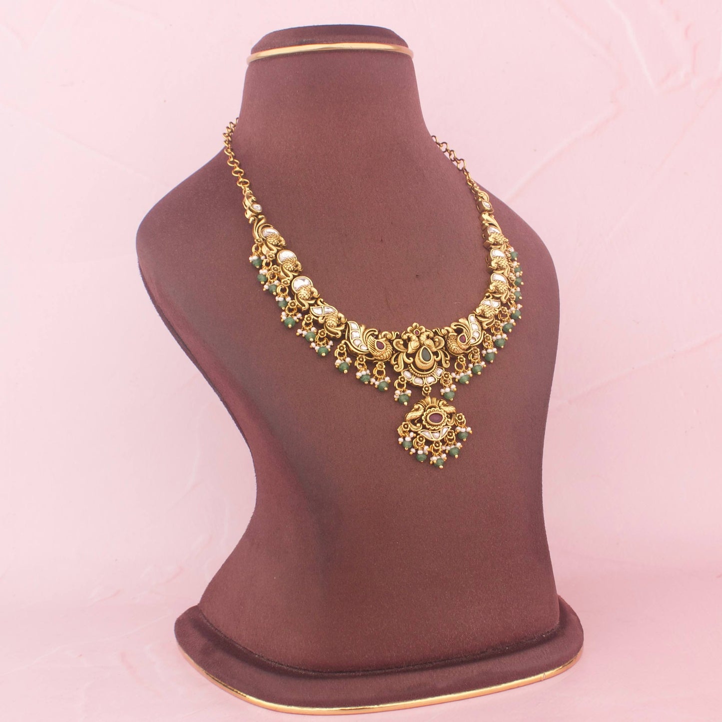 Temple Style Jadau Kundan Short Necklace With Earrings