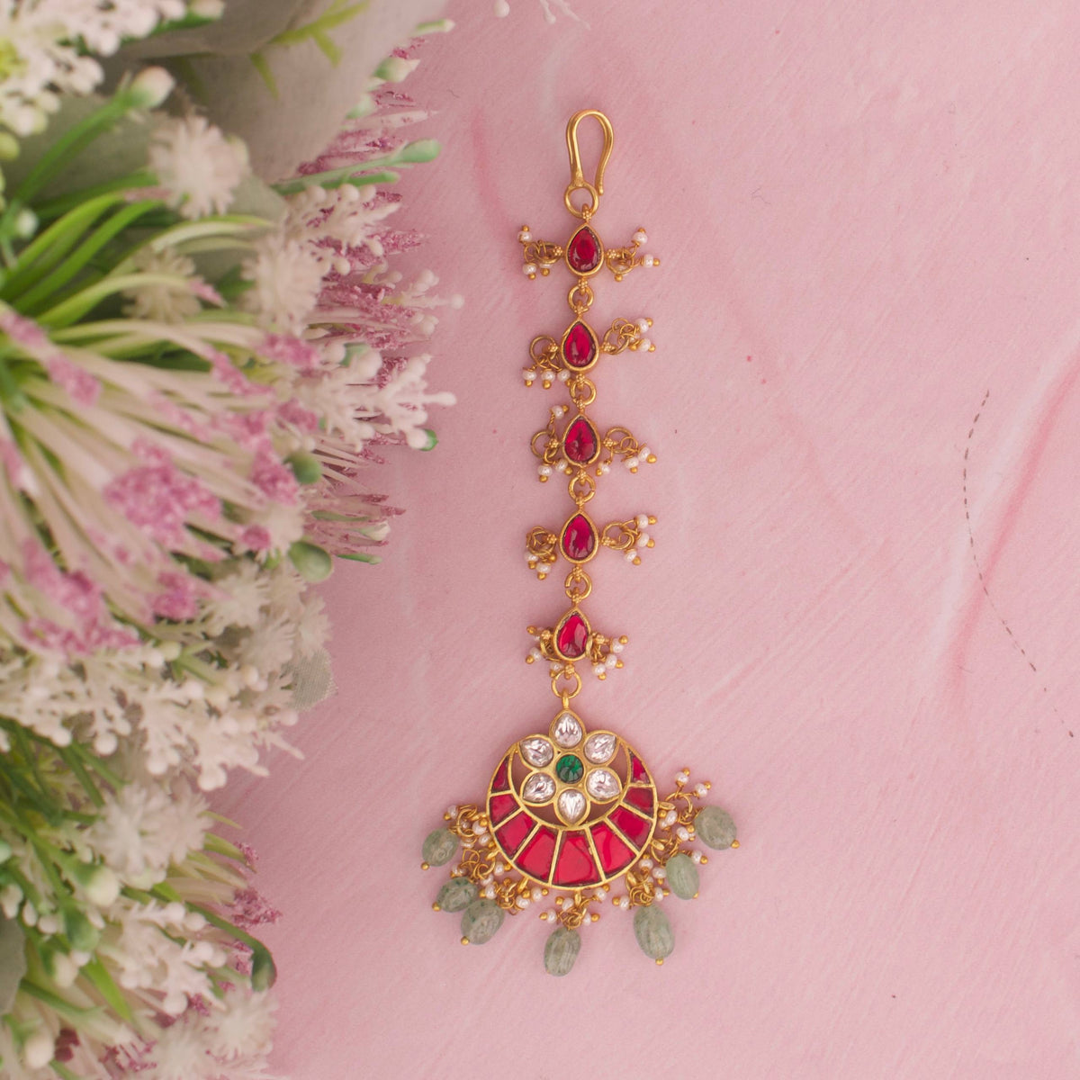 Radiant Jadau Kundan Maang Tikka With Green Drops