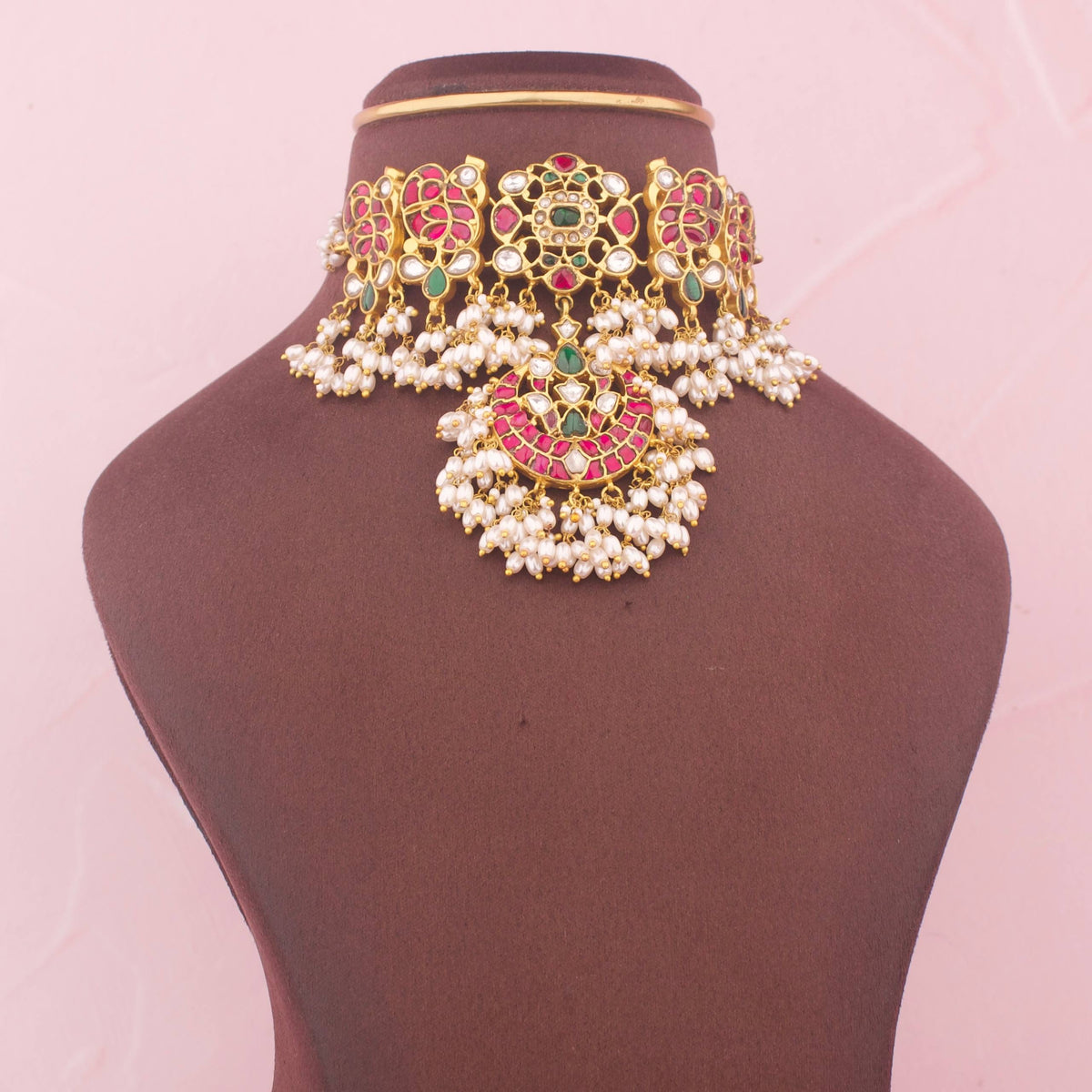 Royal Jadau Kundan Choker With Guttapusalu Hanu