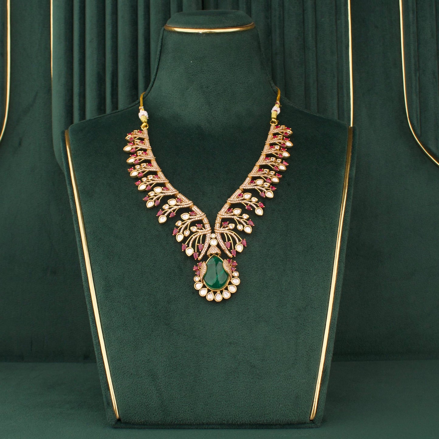 Grand Victorian Emerald Drop Necklace Set With Designer Earrings