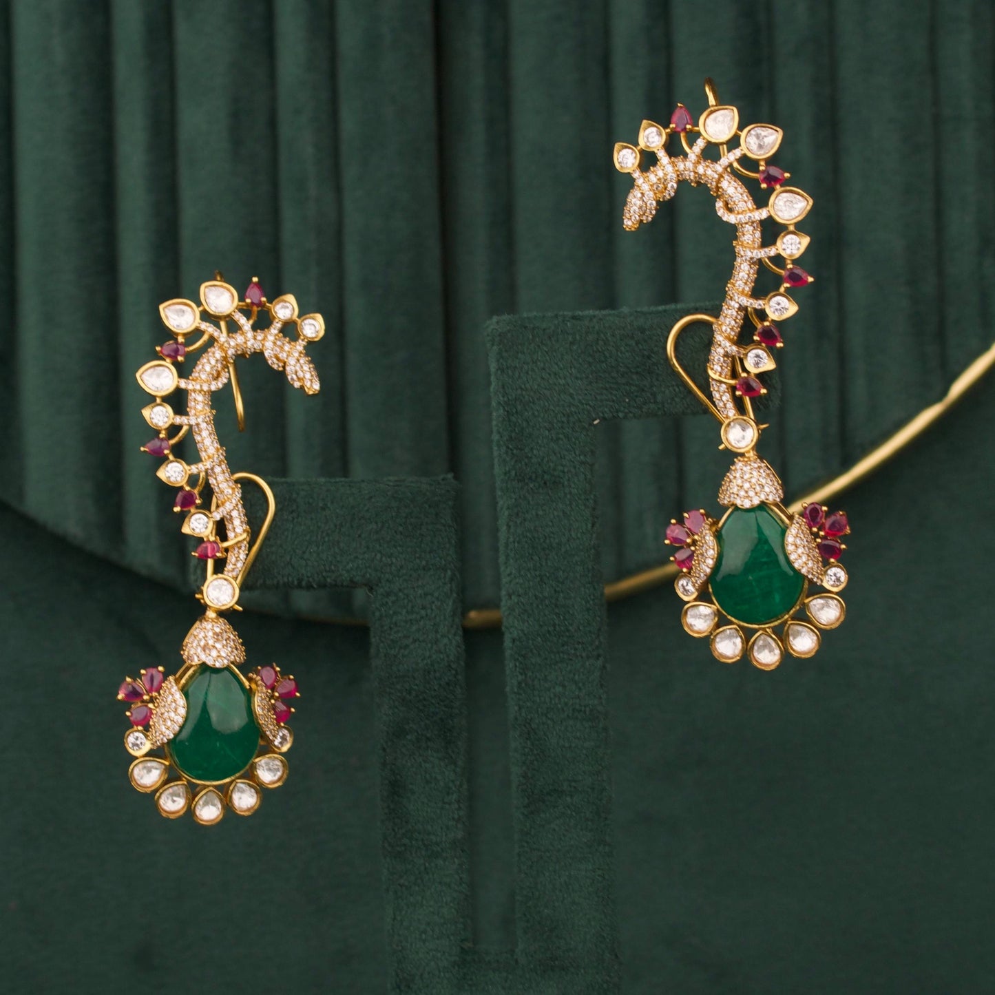 Grand Victorian Emerald Drop Necklace Set With Designer Earrings
