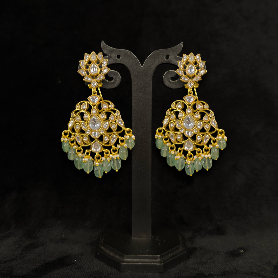 Exquisite Jadau Kundan Bridal Necklace Set with Emerald Bead Drops
