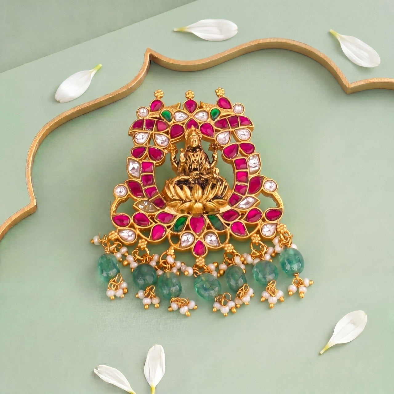 Divine Lakshmi Devi Jadau Kundan Pendant