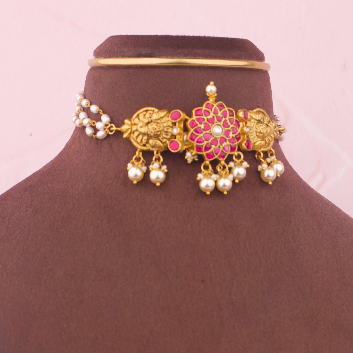 Handcrafted detail view of Antique Jadau Kundan Choker With Pearl Drops jewelry piece