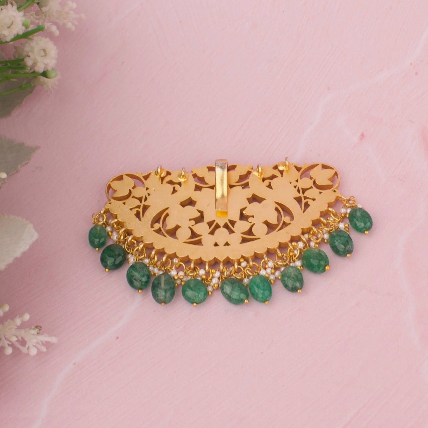 Lavish Jadau Kundan Pendant With Emerald Beads