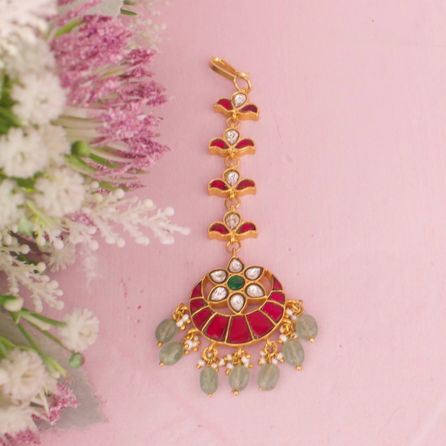 Classic Jadau Kundan Maang Tikka With Green Drops