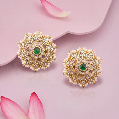 Elegant Jadau Kundan Stud Earrings With Pearl Bordering