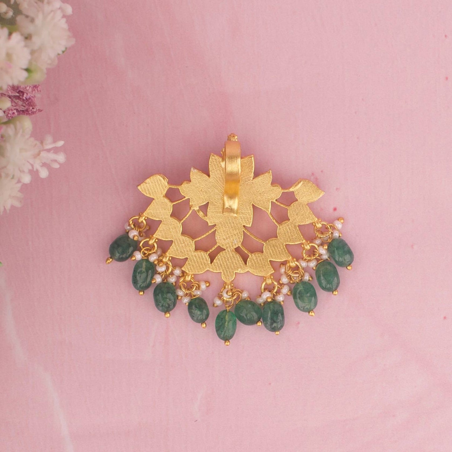 Mini Jadau Kundan Pendant With Green Beads