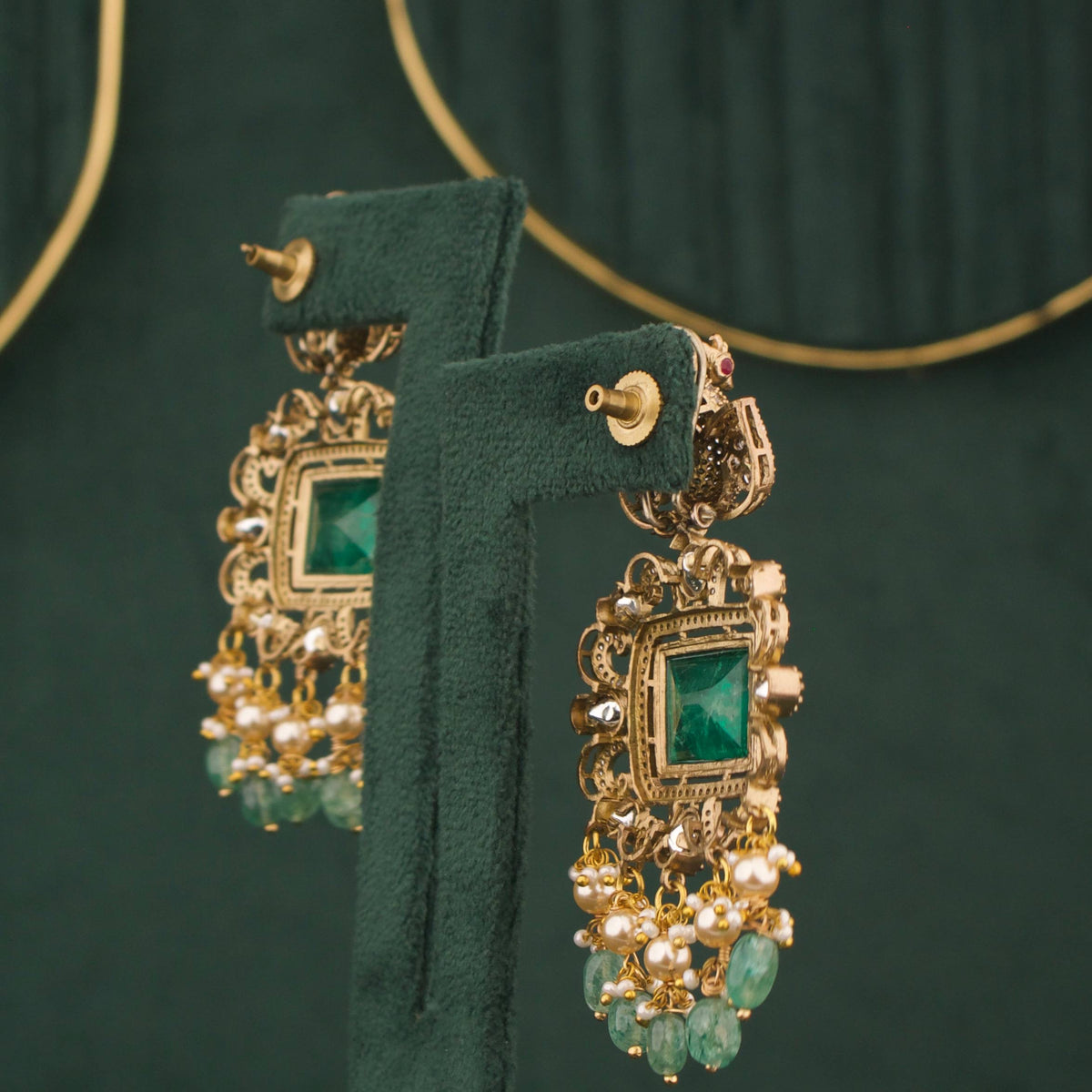Peacock Design Emerald Victorian Necklace With Earrings