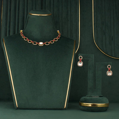 Delicate Victorian Necklace With Earrings