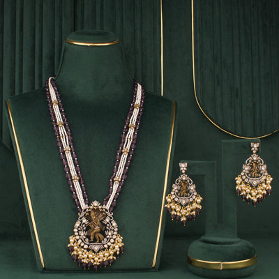 Radiant Victorian Beads Necklace With Matching Earrings